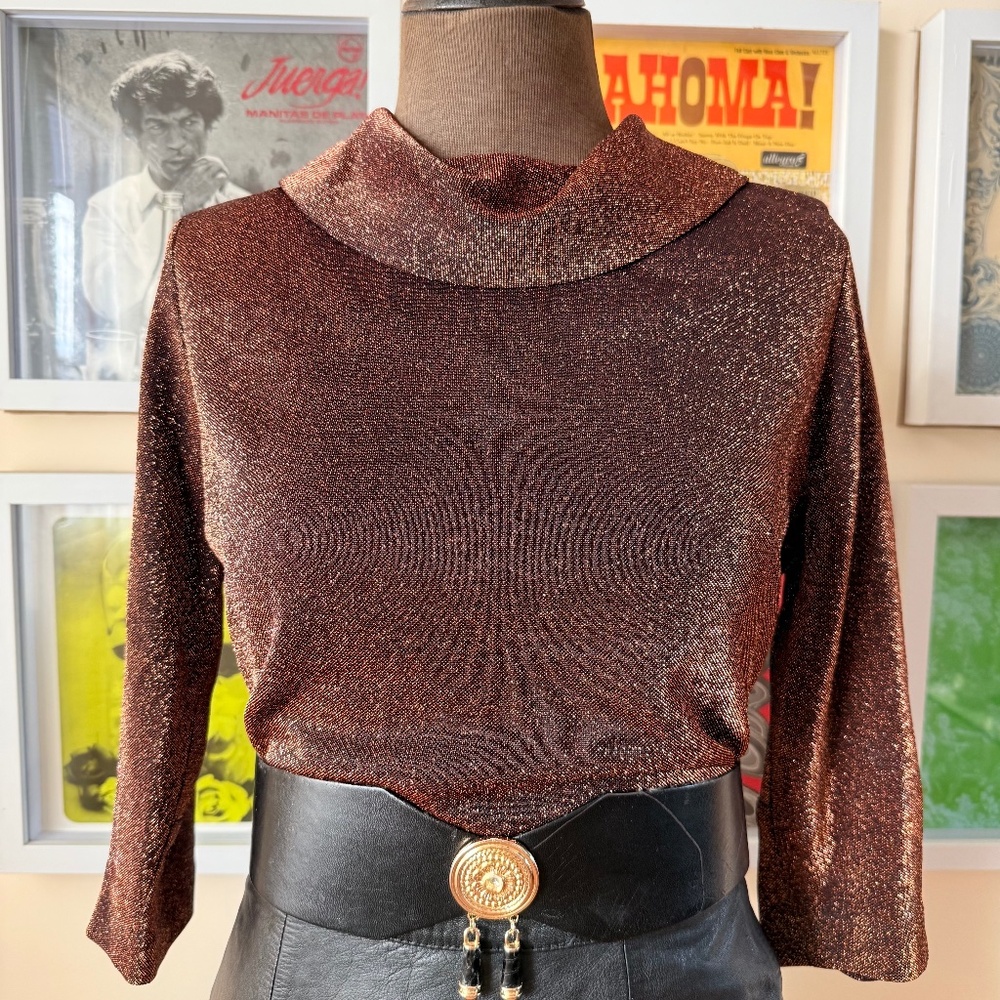 ✨ Vintage 70s Metallic Bronze Shimmer LureX Top ✨
